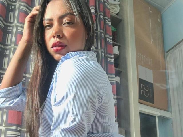 KarenEbony - Live sex cam - 25548417