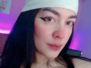 PaleAndWet - Live porn &amp; sex cam - 25551073