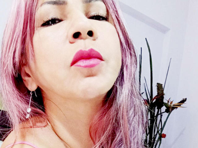 BrigiteWalsh - Sexe cam en vivo - 25553285