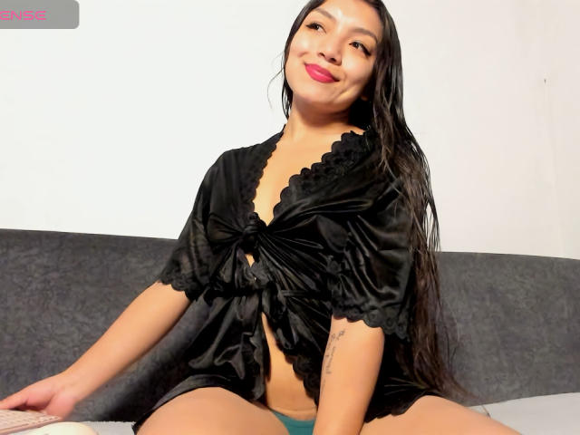 IbbyeMoreau - Élő pornó és szexkamera - 25554909