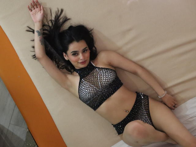 AtheneaCoveen - Live porn &amp; sex cam - 25555541