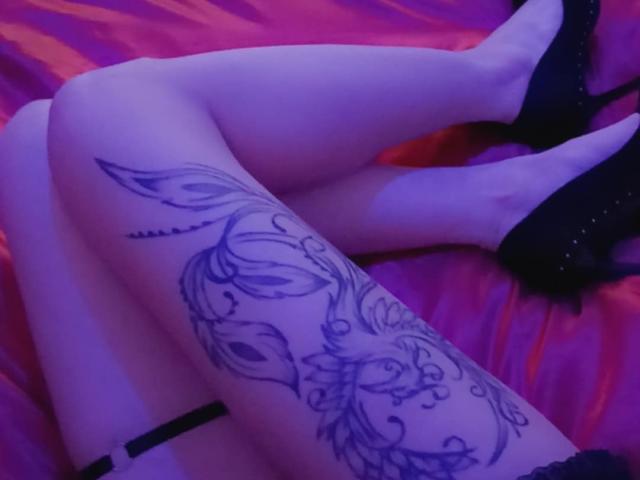 LineDivine69 - Sexe cam en vivo - 25556349