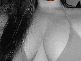 SofiaSpinelli - Live porn &amp; sex cam - 25557405