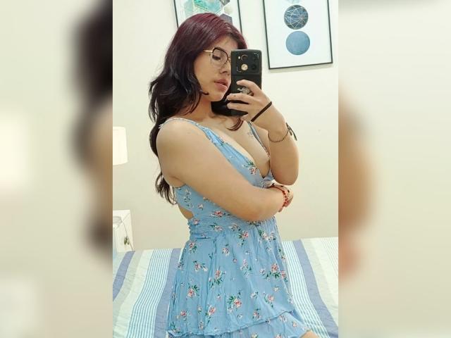 MillaCasanova - Live porn &amp; sex cam - 25557593