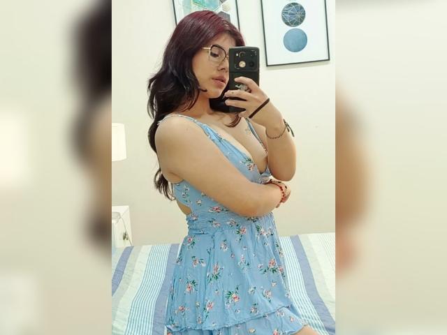 MillaCasanova - Live porn &amp; sex cam - 25557757