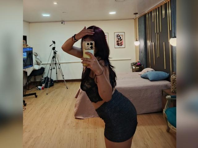 MillaCasanova - Live porn &amp; sex cam - 25558317