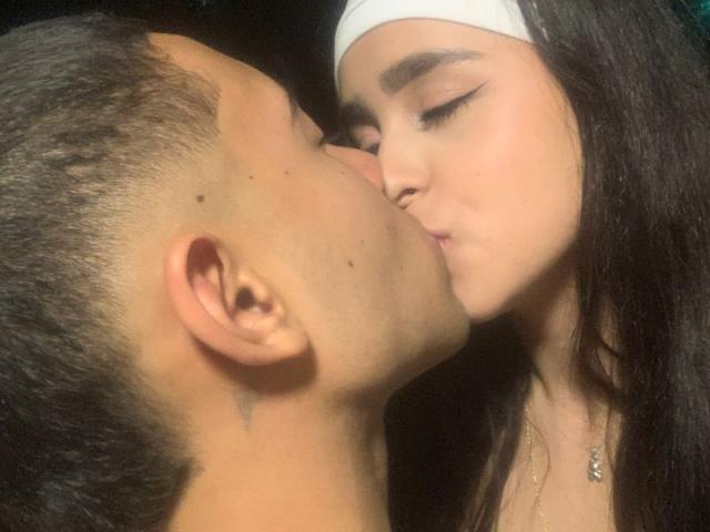 ZoeAndJames - Élő pornó és szexkamera - 25559741