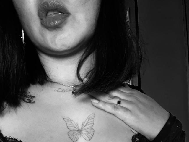 JeyyLee - Live porn &amp; sex cam - 25561133