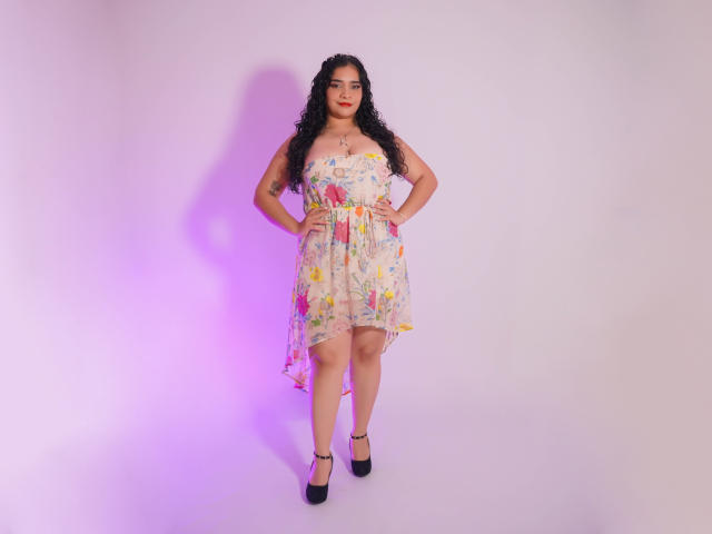 AliciaRelas - Live porn &amp; sex cam - 25562749