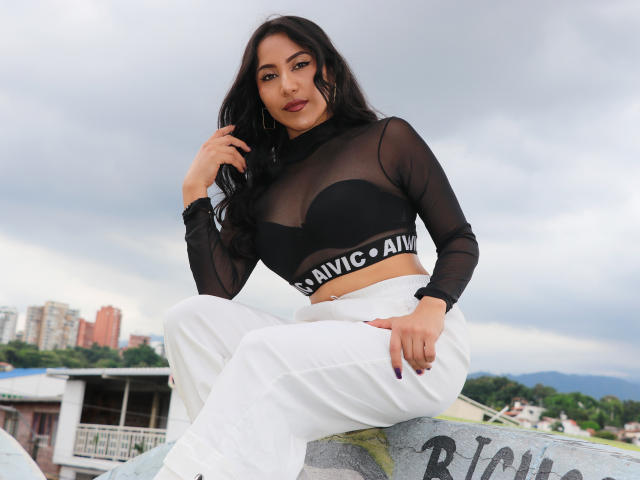 VivienneWest - Live porn &amp; sex cam - 25565109