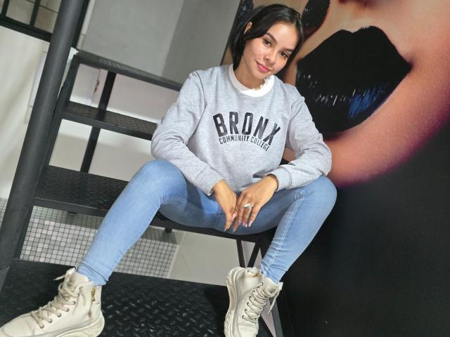 NoaStewart - Live porn &amp; sex cam - 25565209