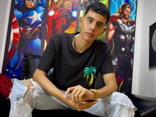 MateoStrogn - Camera khiêu dâm &amp; quyến rũ trực tiếp - 25565369