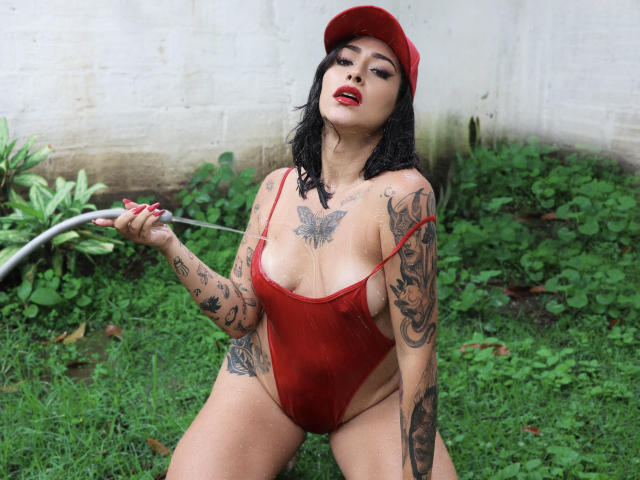 SukiDenim - Live porn &amp; sex cam - 25565597