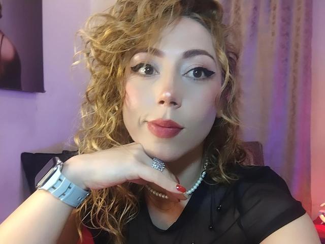 DouceKhrystine - Live porn &amp; sex cam - 25566397