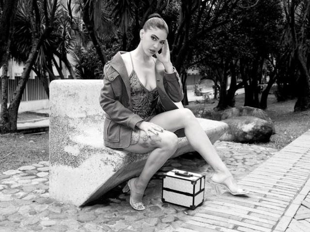 JoannaCool - сексуальная веб-камера в реальном времени - 25567297