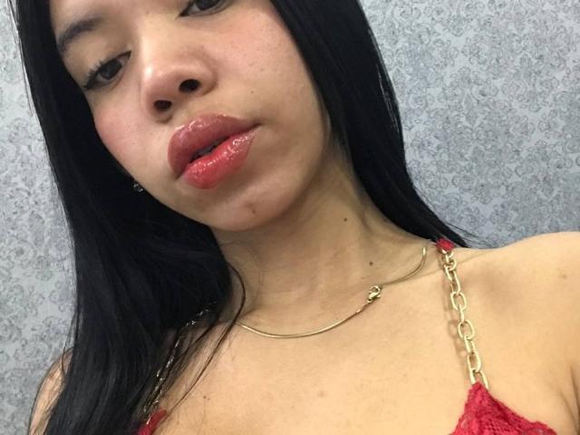 EmaGarces - Porno na żywo i seks kamera - 25570685