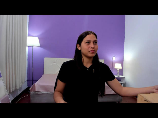 ValentinaMoreau - Live porn &amp; sex cam - 25572373