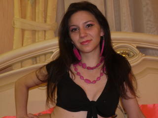 StunningNika - Webcam live hot with this latin Girl 