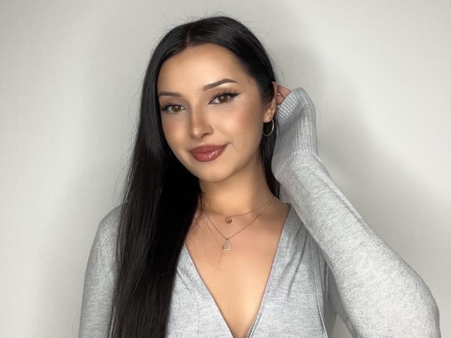 AngelEmma69 - Live sex cam - 25587221