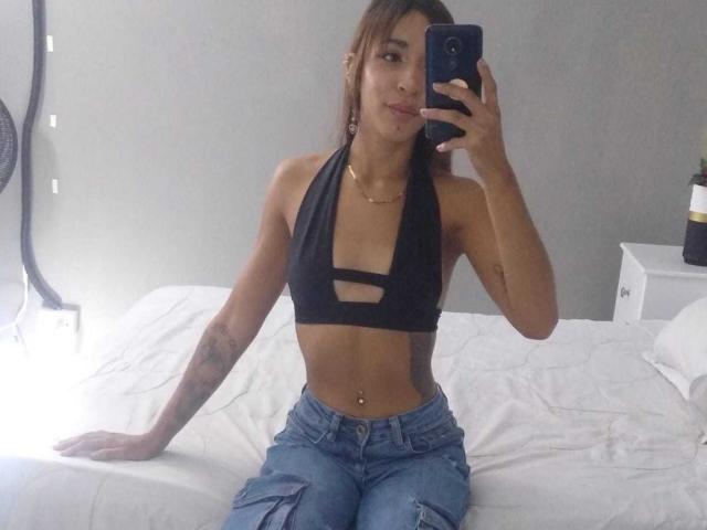 LiaClarksonn - Sexe cam en vivo - 25587901