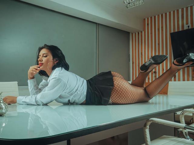 IsabellaDuque - сексуальная веб-камера в реальном времени - 25588725