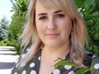 BeatriceSmile - Live porn &amp; sex cam - 25589641