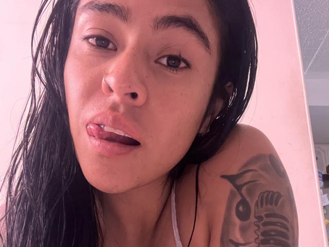 StellaBeckker - Live porn &amp; sex cam - 25590061
