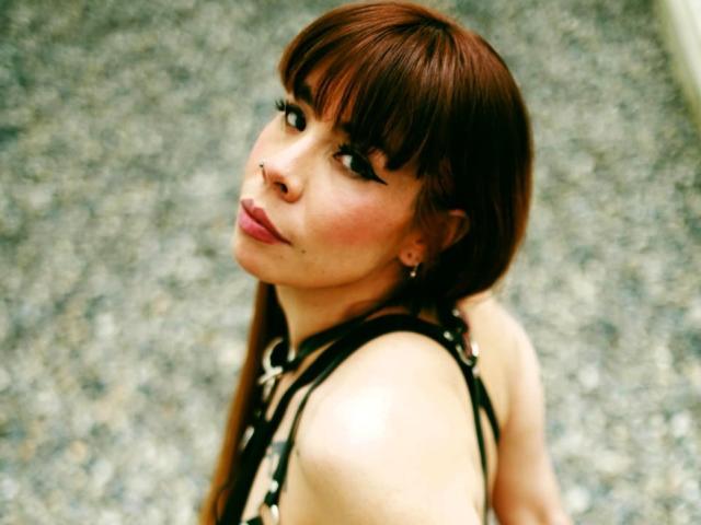 AriiannaHot - Live Sex Cam - 25593793