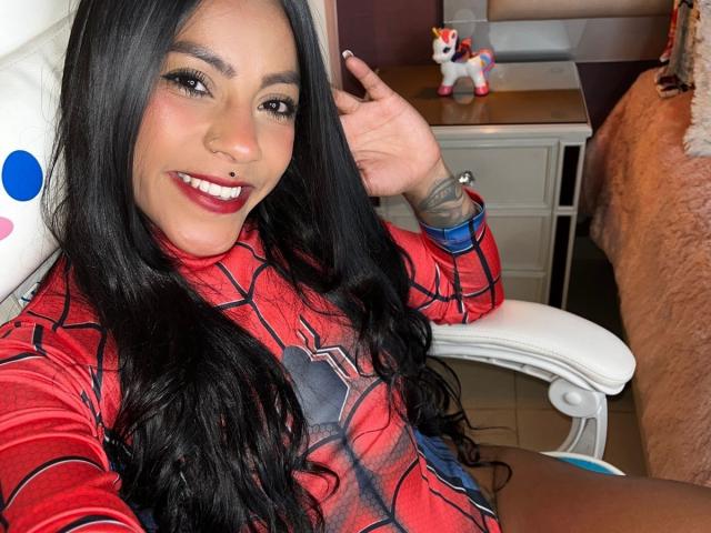 Amberv - Live porn &amp; sex cam - 25595385