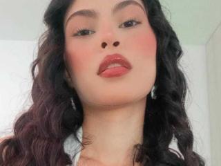 AmbarHot69 - Live sex cam - 25604213