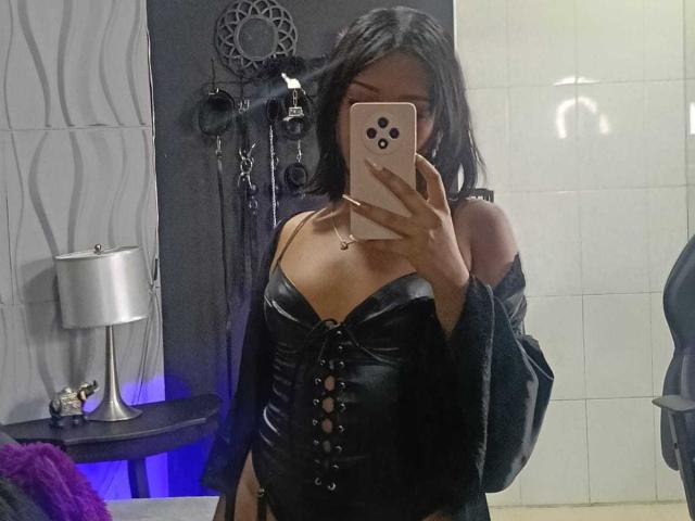 HannaCrow - Live porno og sexkamera - 25611729