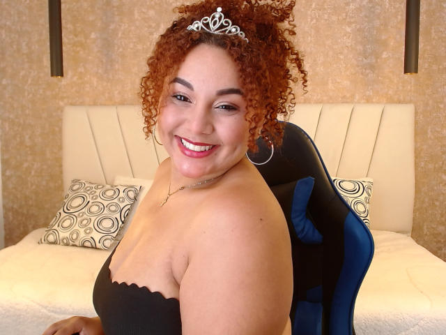 YeraCarey - Live porn &amp; sex cam - 25616733