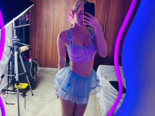 Alahna - Live porn &amp; sex cam - 25618001