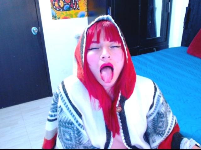 EmelySofia - Live sexe cam - 25619945