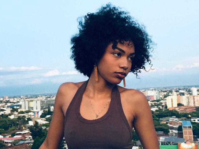 AylaCallowey - Live porn &amp; sex cam - 25620221