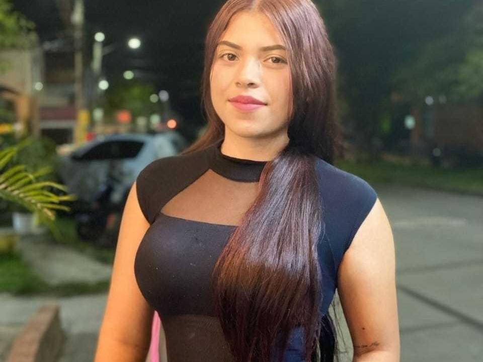 AriadnaHylary - Sexe cam en vivo - 25620517