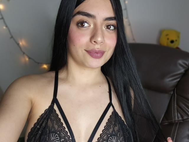 EmaRosee - Live porn &amp; sex cam - 25620553