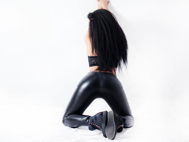 AnelisseSpicy - Sexe cam en vivo - 2562061