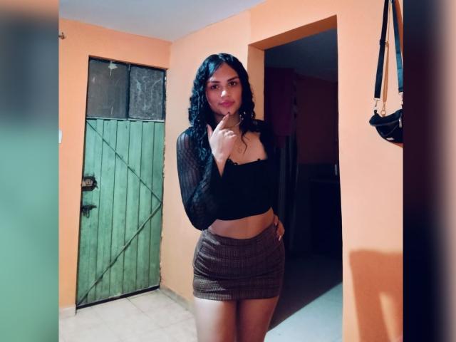 BellaOlsen - Live porn &amp; sex cam - 25622541