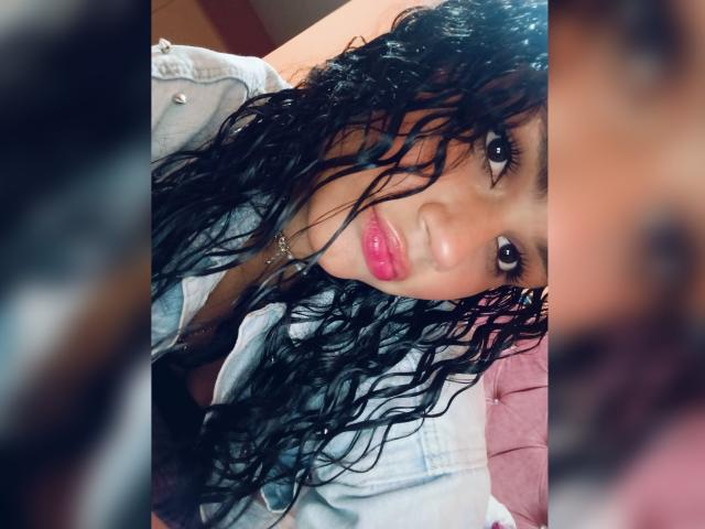 BellaOlsen - Live porn &amp; sex cam - 25623177