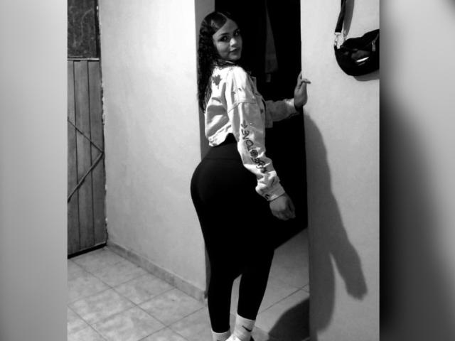 BellaOlsen - Live porn &amp; sex cam - 25623245