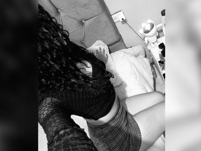 BellaOlsen - Live sex cam - 25623305