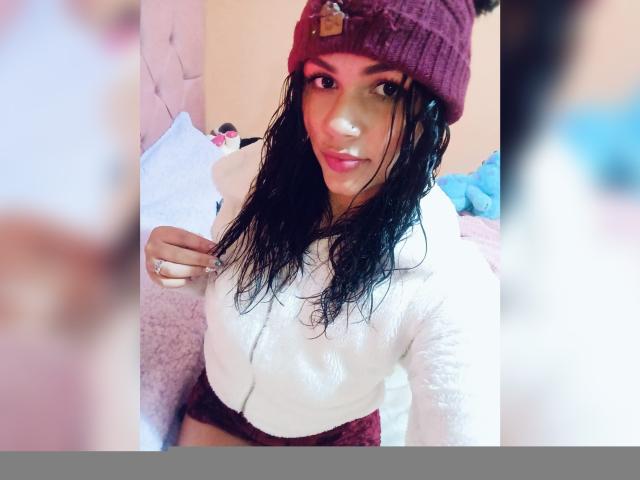 BellaOlsen - Live porn &amp; sex cam - 25623445