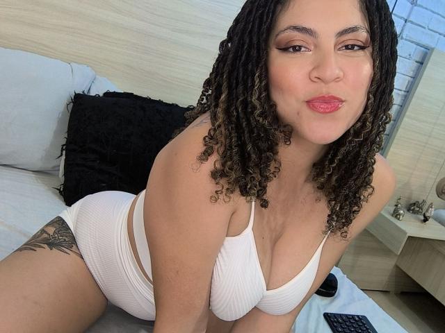 VictoriaKurt - Live porn &amp; sex cam - 25625173