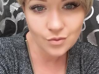 SugaryAmber - Live porn &amp; sex cam - 25625841