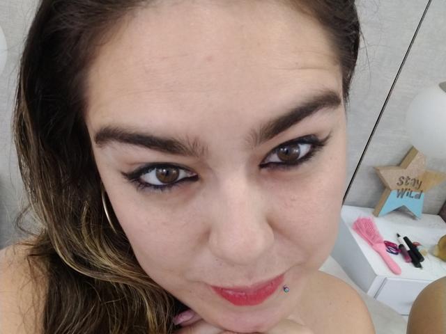 TaylorNova - Porno na żywo i seks kamera - 25627161