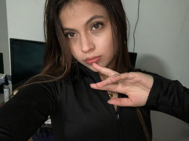 NyraVane - Live porn &amp; sex cam - 25629721