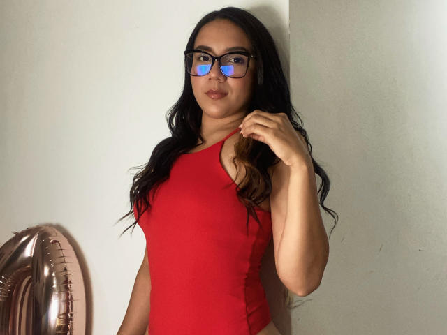 Mirandaa - Live sex cam - 25631569