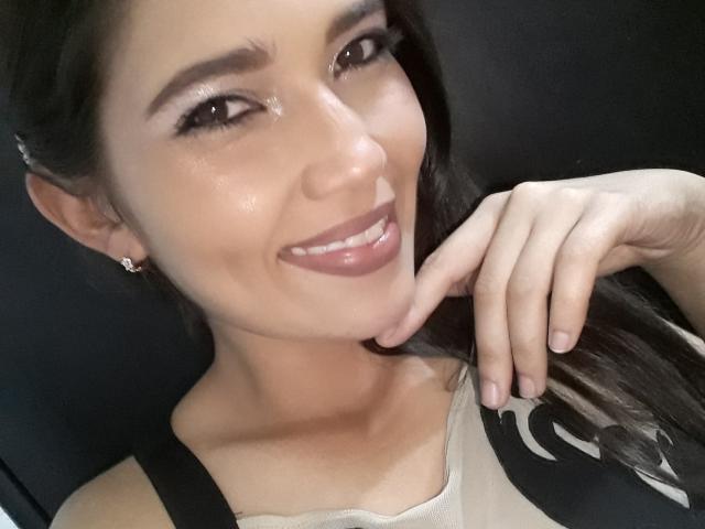 LeilaJones - Live porn &amp; sex cam - 25631713