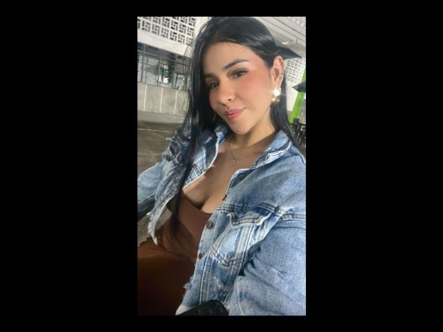 AmaiaCooper - Live porn &amp; sex cam - 25632937